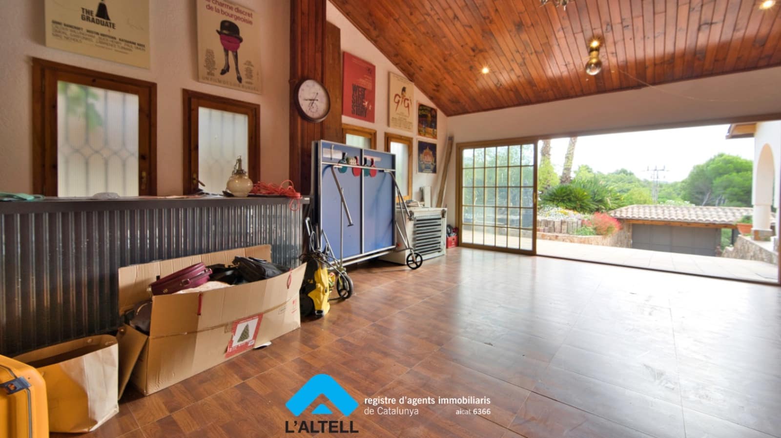 5 bedroom Villa for sale in La Garriga with garage - € 640,000 (Ref: 9254279)