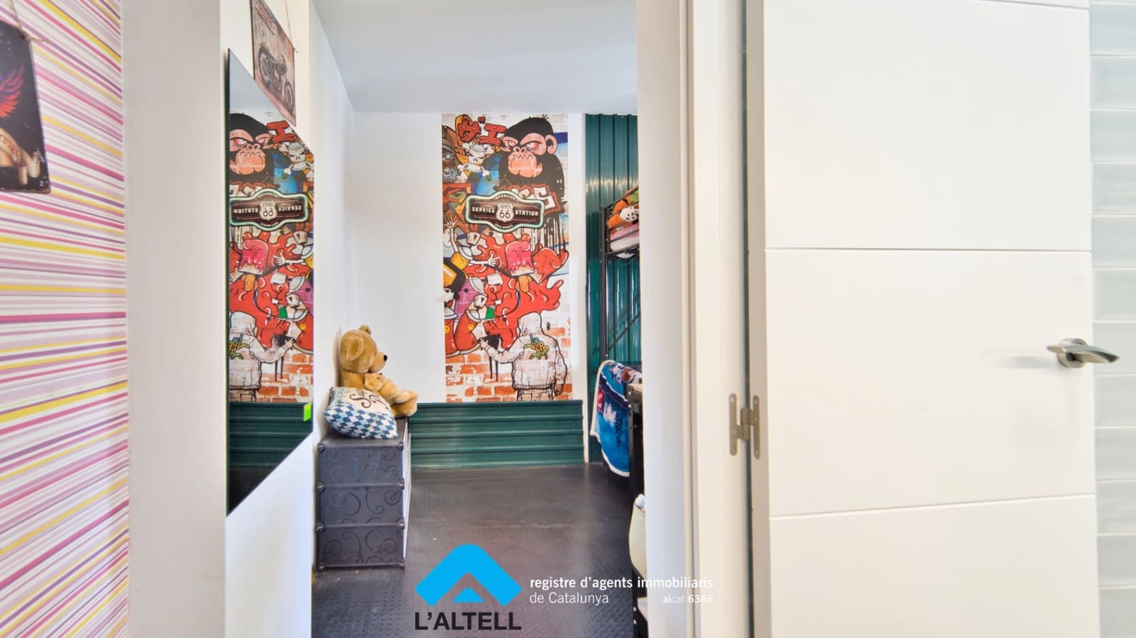5 bedroom Villa for sale in La Garriga with garage - € 640,000 (Ref: 9254279)