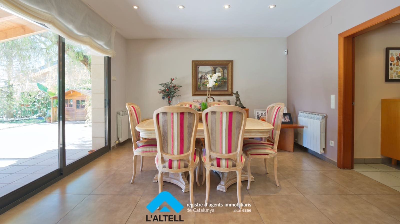 5 soveværelse Villa til salg i L'Ametlla del Valles med swimmingpool garage - € 850.000 (Ref: 9331040)