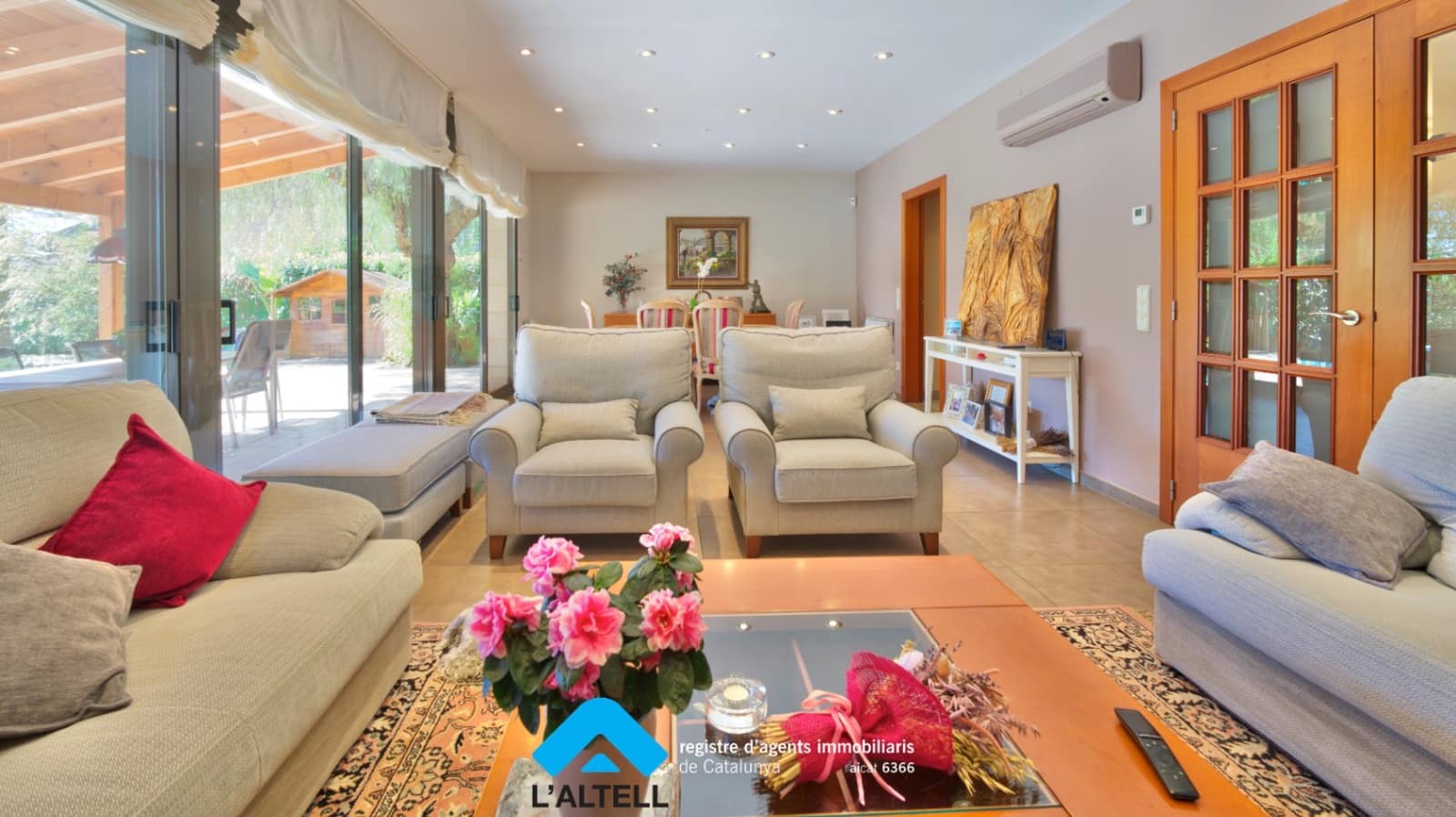 5 soveværelse Villa til salg i L'Ametlla del Valles med swimmingpool garage - € 850.000 (Ref: 9331040)