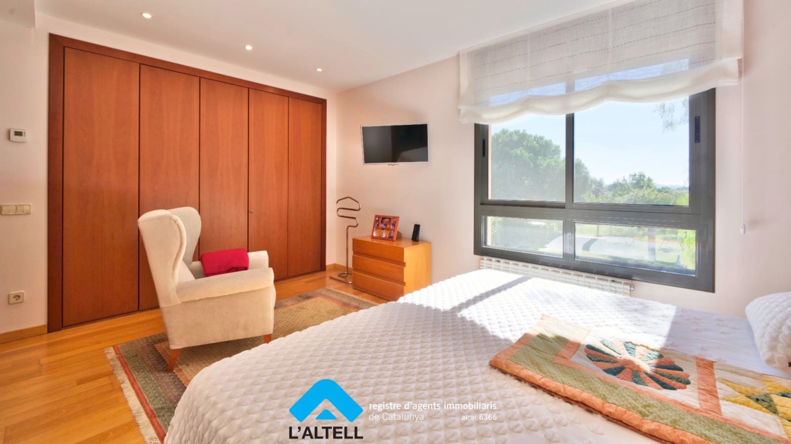 5 soveværelse Villa til salg i L'Ametlla del Valles med swimmingpool garage - € 850.000 (Ref: 9331040)