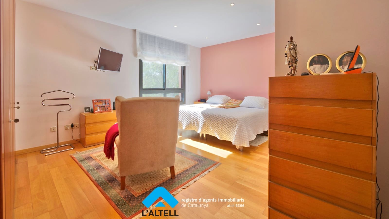 5 soveværelse Villa til salg i L'Ametlla del Valles med swimmingpool garage - € 850.000 (Ref: 9331040)