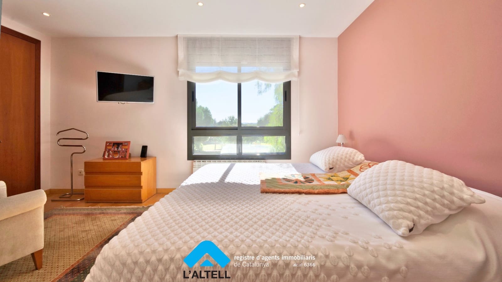 5 soveværelse Villa til salg i L'Ametlla del Valles med swimmingpool garage - € 850.000 (Ref: 9331040)