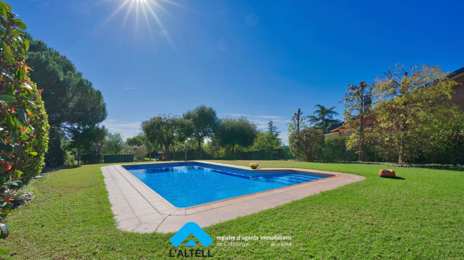 5 soveværelse Villa til salg i L'Ametlla del Valles med swimmingpool garage - € 850.000 (Ref: 9331040)