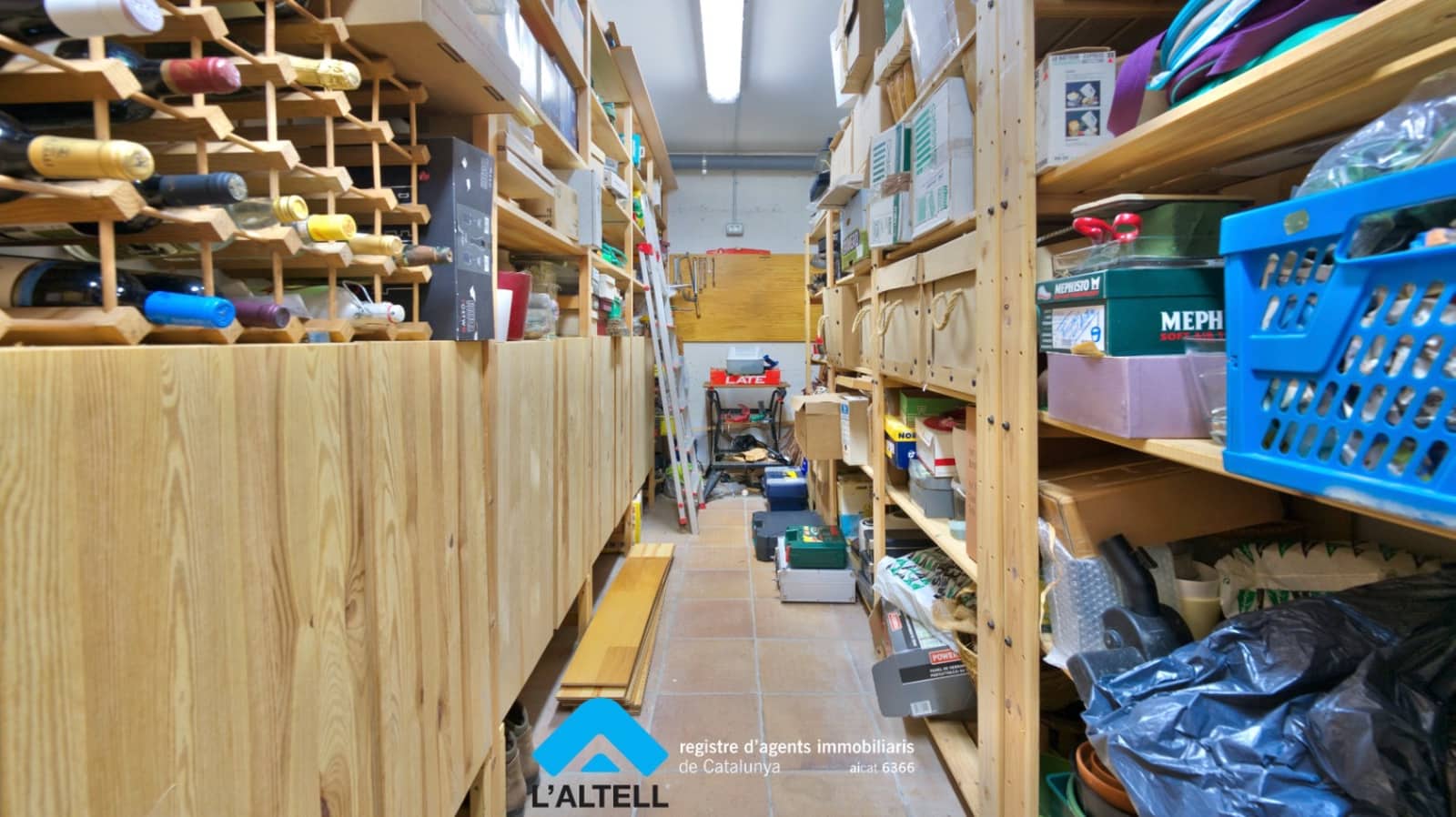 5 soveværelse Villa til salg i L'Ametlla del Valles med swimmingpool garage - € 850.000 (Ref: 9331040)