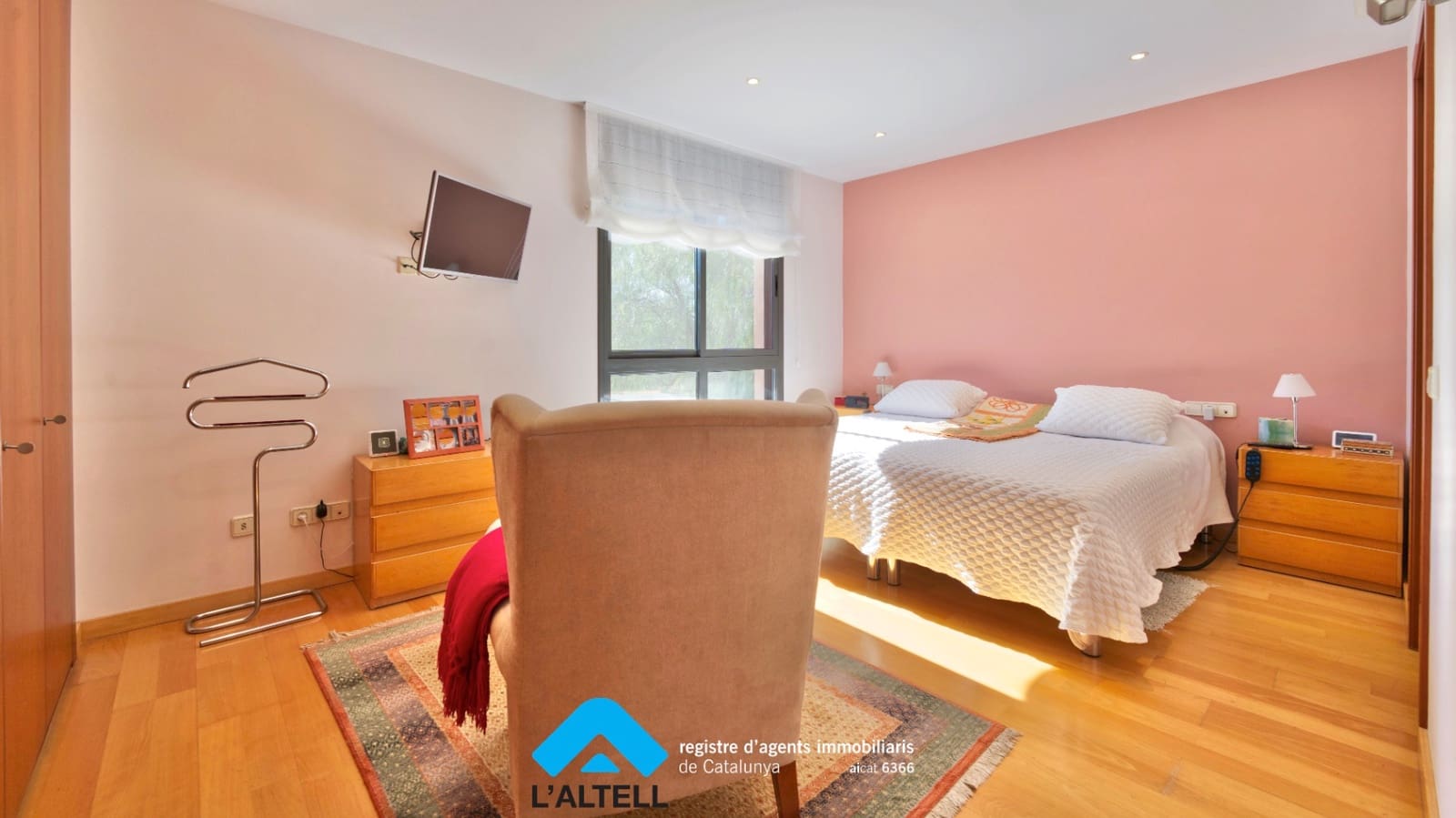 5 soveværelse Villa til salg i L'Ametlla del Valles med swimmingpool garage - € 850.000 (Ref: 9331040)