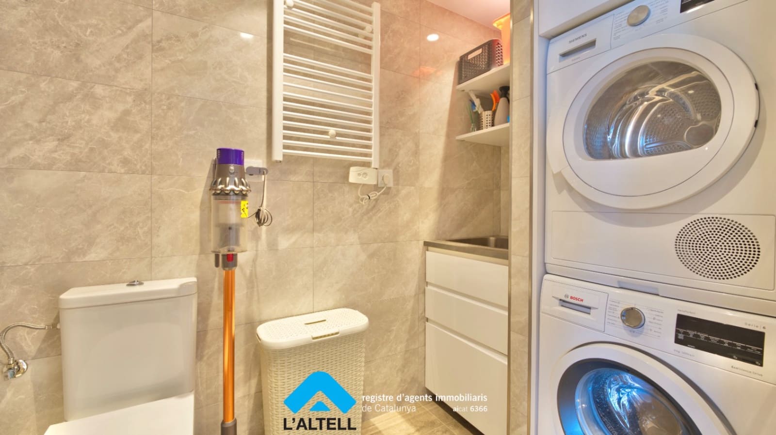 6 chambre Villa/Maison Mitoyenne à vendre à L'Ametlla del Valles avec garage - 595 000 € (Ref: 9421693)