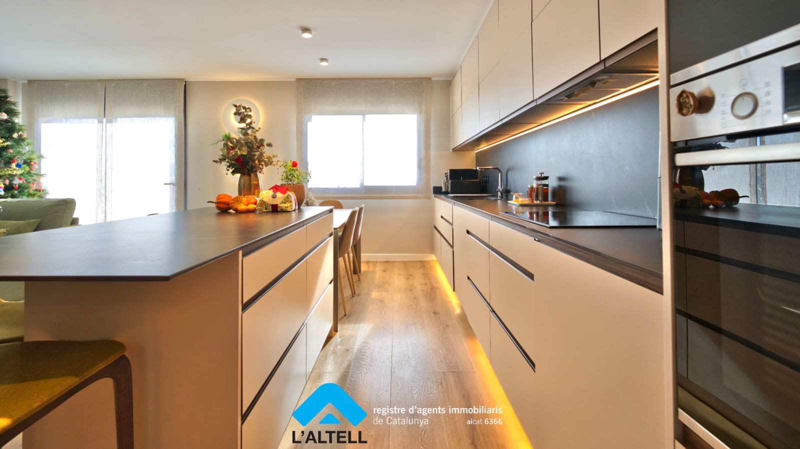 6 chambre Villa/Maison Mitoyenne à vendre à L'Ametlla del Valles avec garage - 595 000 € (Ref: 9421693)