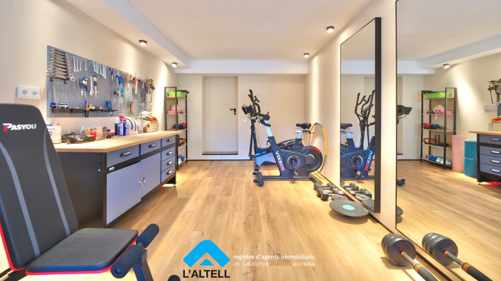 6 chambre Villa/Maison Mitoyenne à vendre à L'Ametlla del Valles avec garage - 595 000 € (Ref: 9421693)