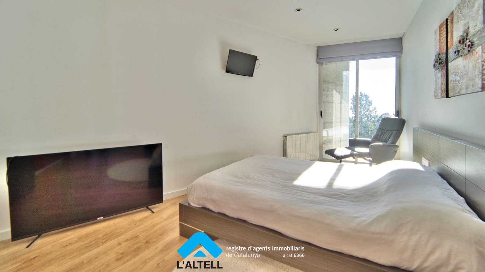 3 sypialnia Bungalow na sprzedaż w L'Ametlla del Valles z garażem - 398 500 € (Ref: 9443658)