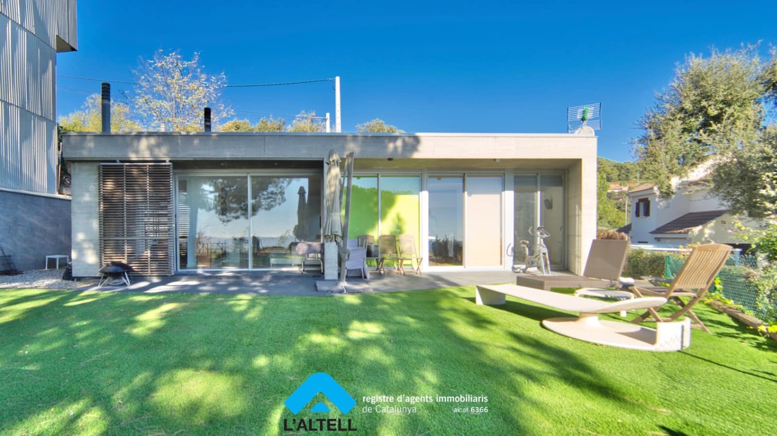 3 sypialnia Bungalow na sprzedaż w L'Ametlla del Valles z garażem - 398 500 € (Ref: 9443658)