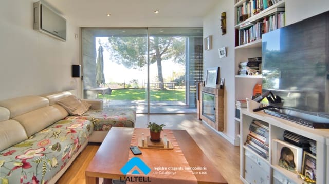 3 sovrum Bungalow till salu i L'Ametlla del Vallès med garage - 398 500 € (Ref: 9443658)