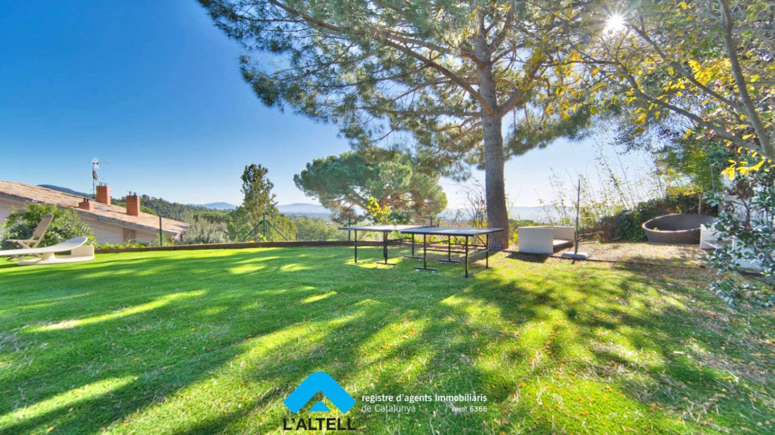 3 sypialnia Bungalow na sprzedaż w L'Ametlla del Valles z garażem - 398 500 € (Ref: 9443658)