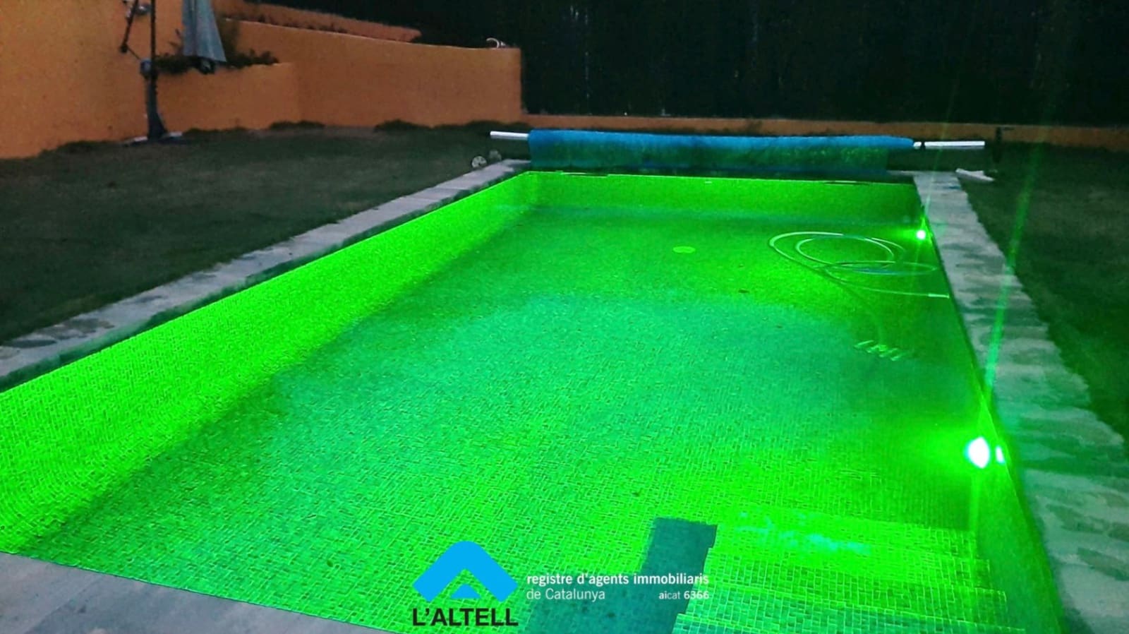 4 soverom Villa til salgs i L'Ametlla del Valles med svømmebasseng garasje - € 448 000 (Ref: 9443659)