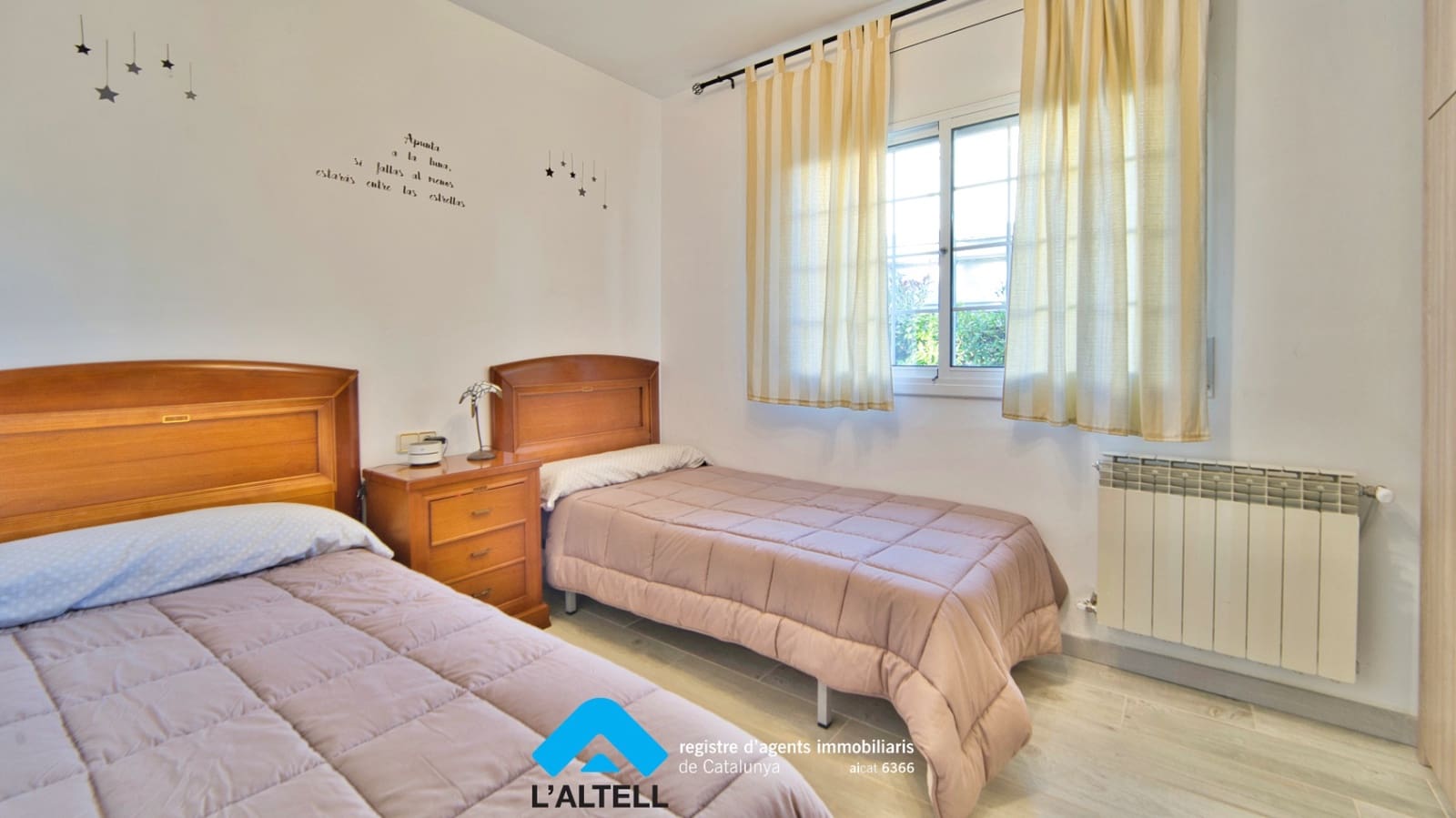 4 soverom Villa til salgs i L'Ametlla del Valles med svømmebasseng garasje - € 448 000 (Ref: 9443659)