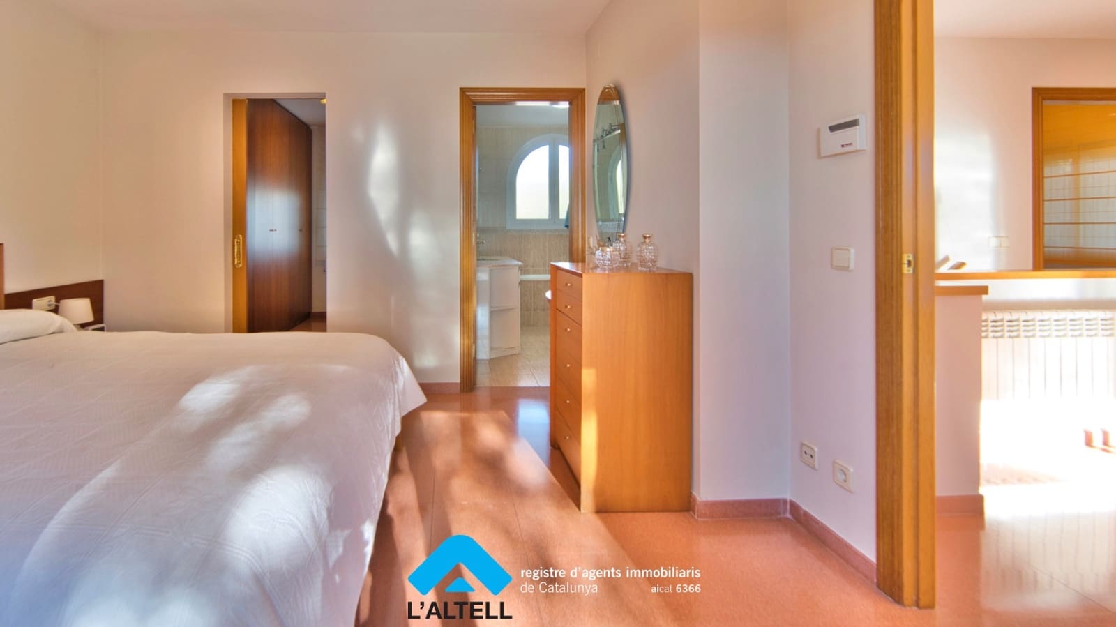 5 sovrum Villa till salu i L'Ametlla del Valles med garage - 545 000 € (Ref: 9444897)