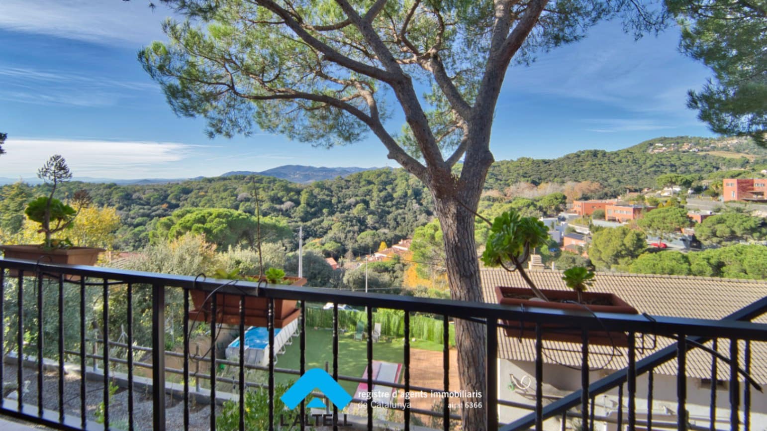 5 sovrum Villa till salu i L'Ametlla del Valles med garage - 545 000 € (Ref: 9444897)