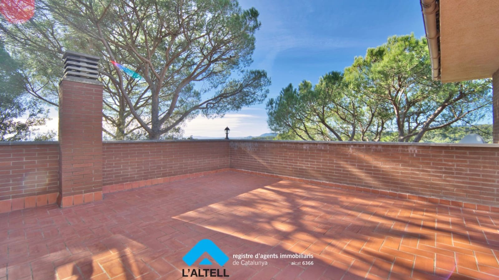 5 sovrum Villa till salu i L'Ametlla del Valles med garage - 545 000 € (Ref: 9444897)