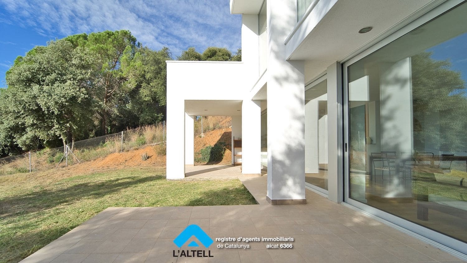 3 sypialnia Willa na sprzedaż w L'Ametlla del Valles z garażem - 550 000 € (Ref: 9521823)