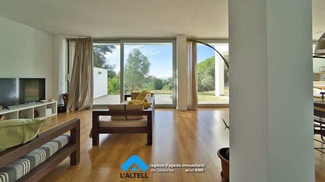 3 sypialnia Willa na sprzedaż w L'Ametlla del Vallès z garażem - 550 000 € (Ref: 9521823)