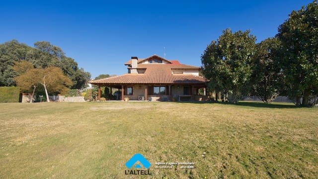 Finca/Casa Rural de 5 habitaciones en L'Ametlla del Vallès en alquiler - 5.000 € (Ref: 9521824)
