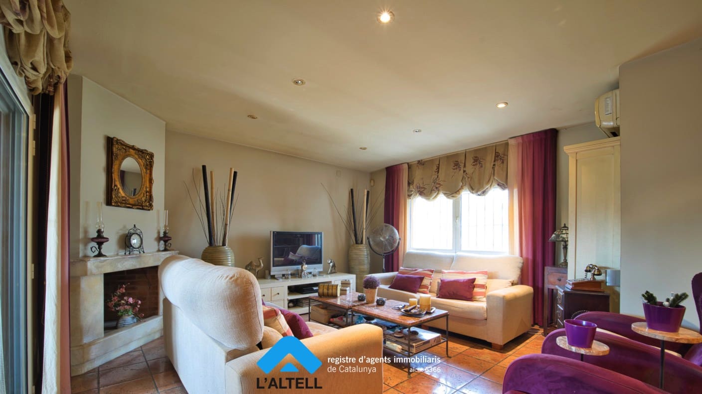 5 Zimmer Bungalow zu verkaufen in L'Ametlla del Valles mit Pool Garage - 595.000 € (Ref: 9524833)