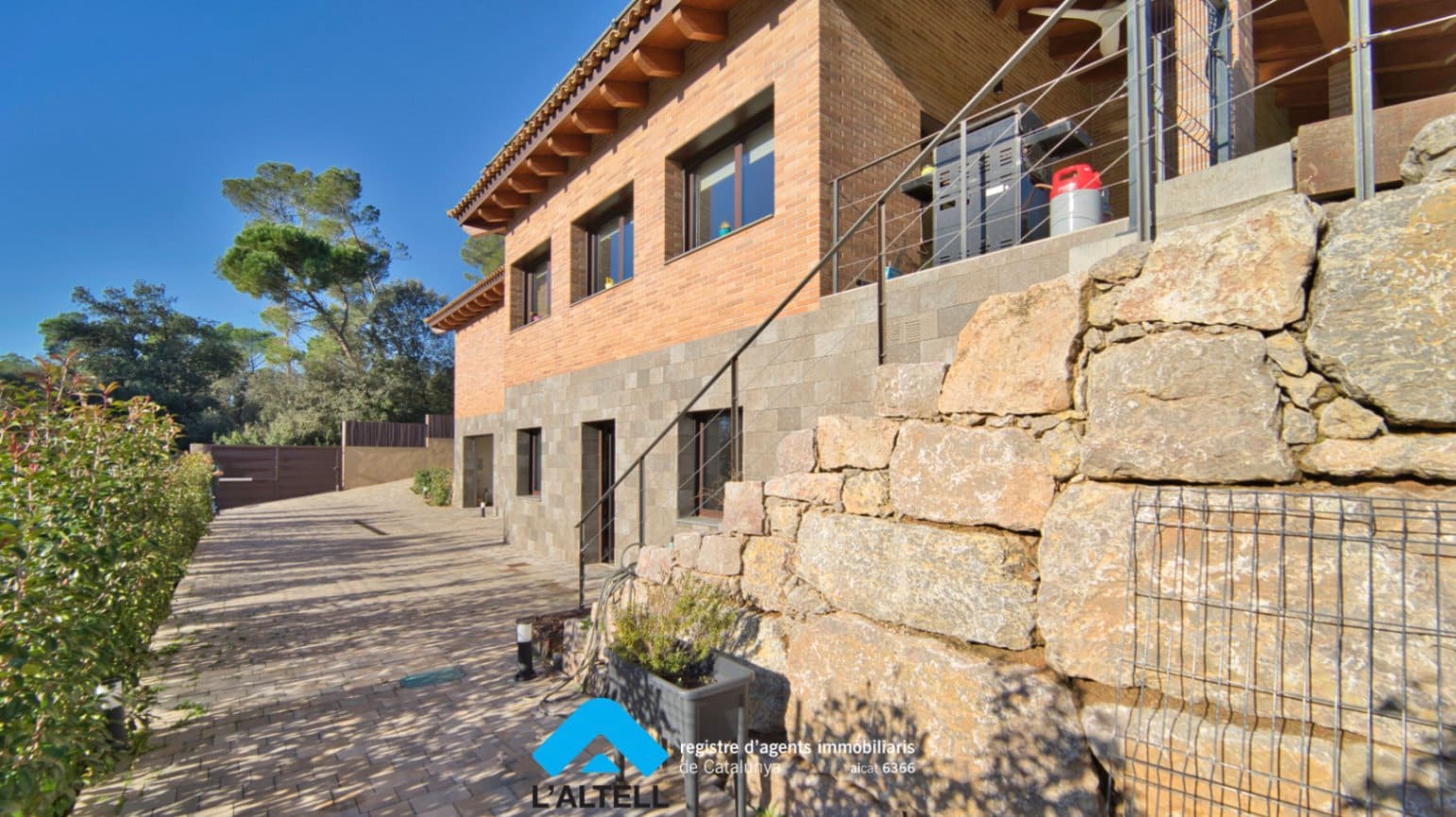 5 slaapkamer Villa te koop in La Garriga met zwembad garage - € 1.295.000 (Ref: 9535265)