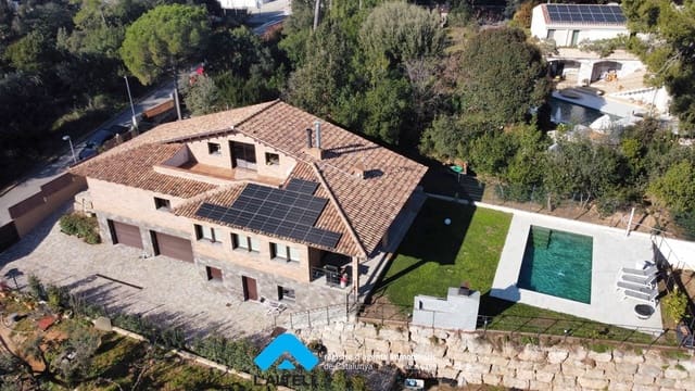 5 sovrum Villa till salu i La Garriga med pool garage - 1 295 000 € (Ref: 9535265)