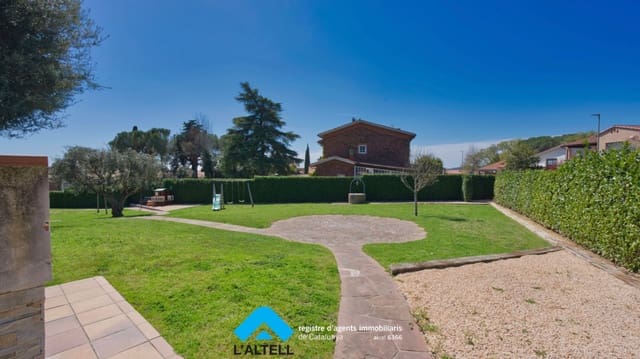 Terrain à Bâtir à vendre à L'Ametlla del Vallès - 300 000 € (Ref: 9743136)