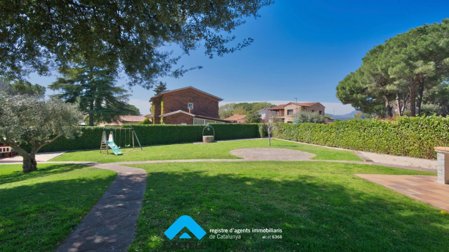 Terrain à Bâtir à vendre à L'Ametlla del Valles - 300 000 € (Ref: 9743136)