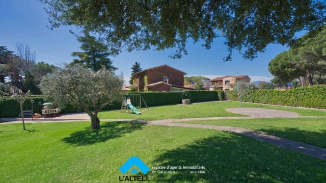 Terrain à Bâtir à vendre à L'Ametlla del Vallès - 300 000 € (Ref: 9743136)