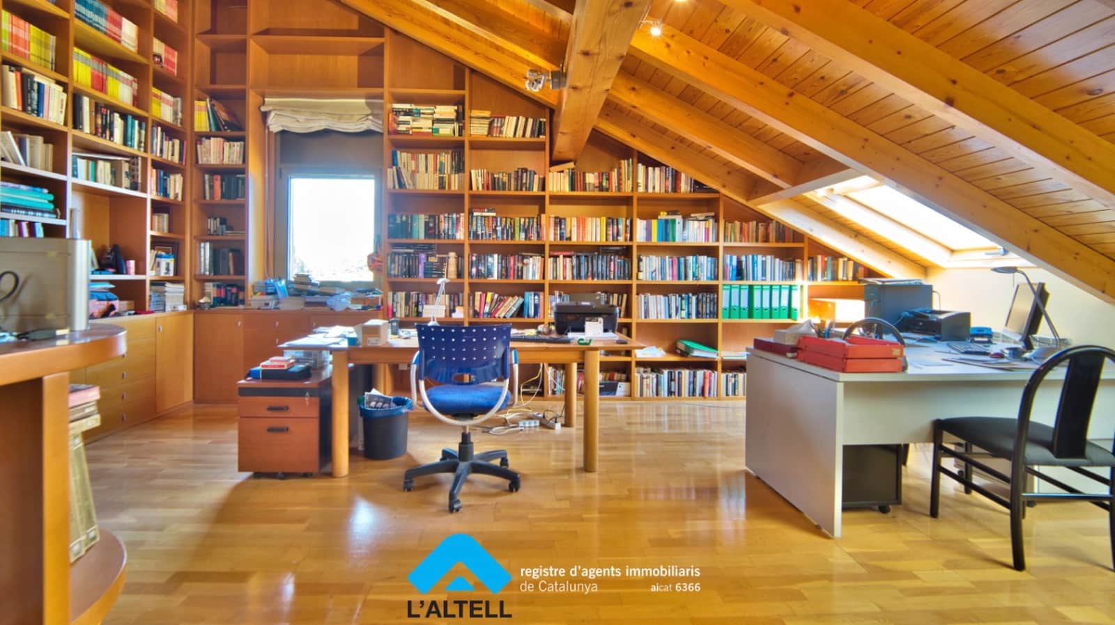 4 makuuhuone Huvila myytävänä paikassa L'Ametlla del Valles mukana uima-altaan 
autotalli - 599 000 € (Ref: 9804839)