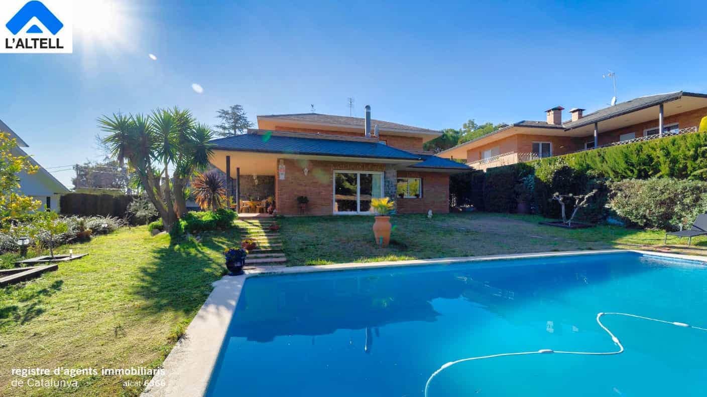 4 camera da letto Villa in vendita in L'Ametlla del Valles con piscina garage - 760.000 € (Rif: 9819624)