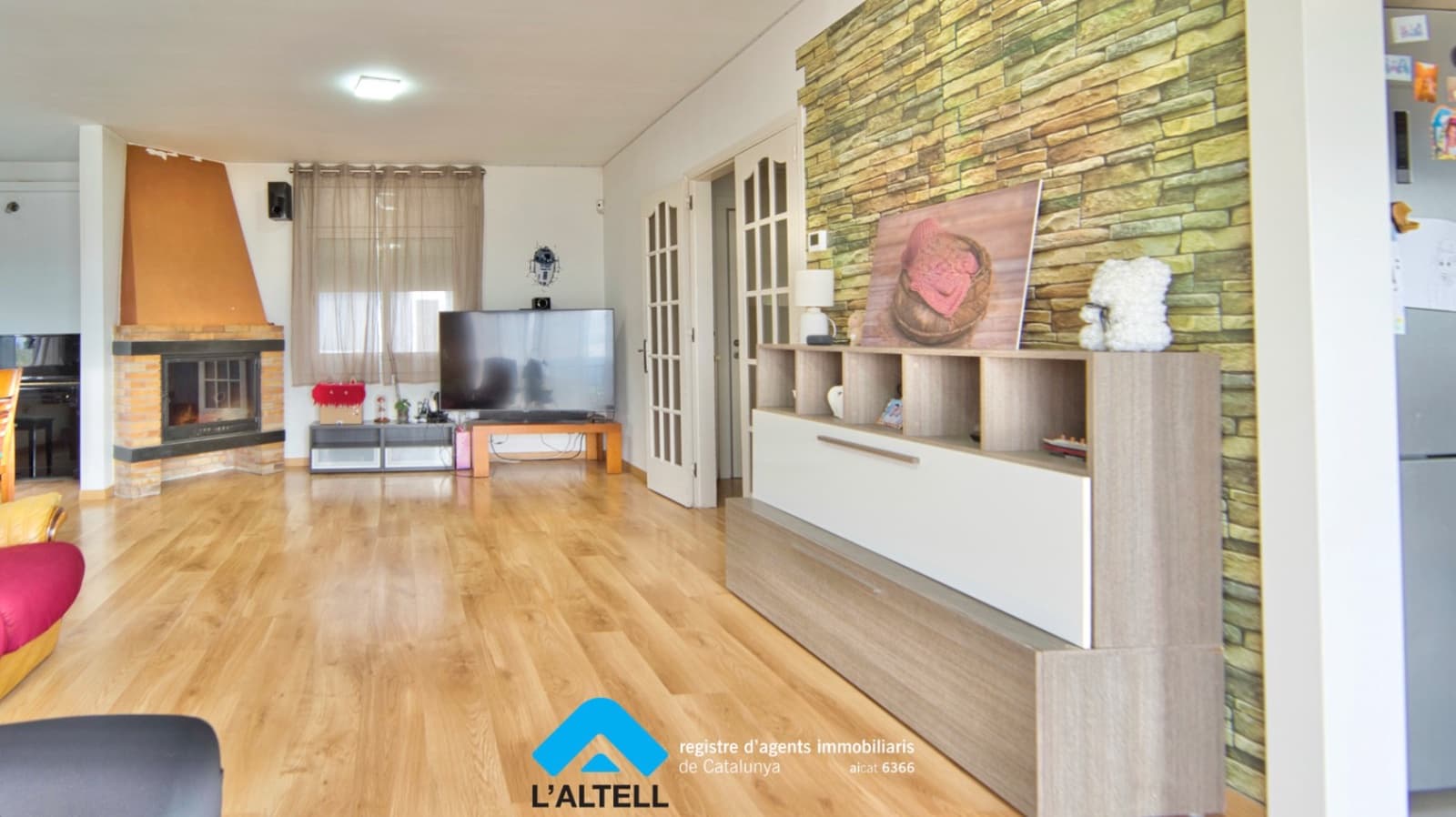 3 bedroom Villa for sale in L'Ametlla del Valles with pool - € 550,000 (Ref: 9821178)