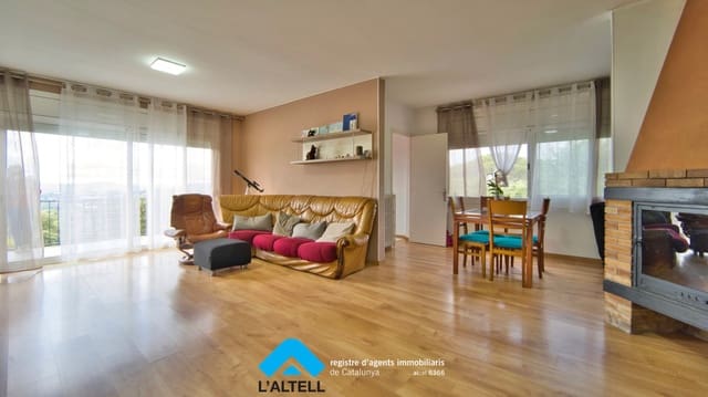3 bedroom Villa for sale in L'Ametlla del Vallès with pool - € 550,000 (Ref: 9821178)