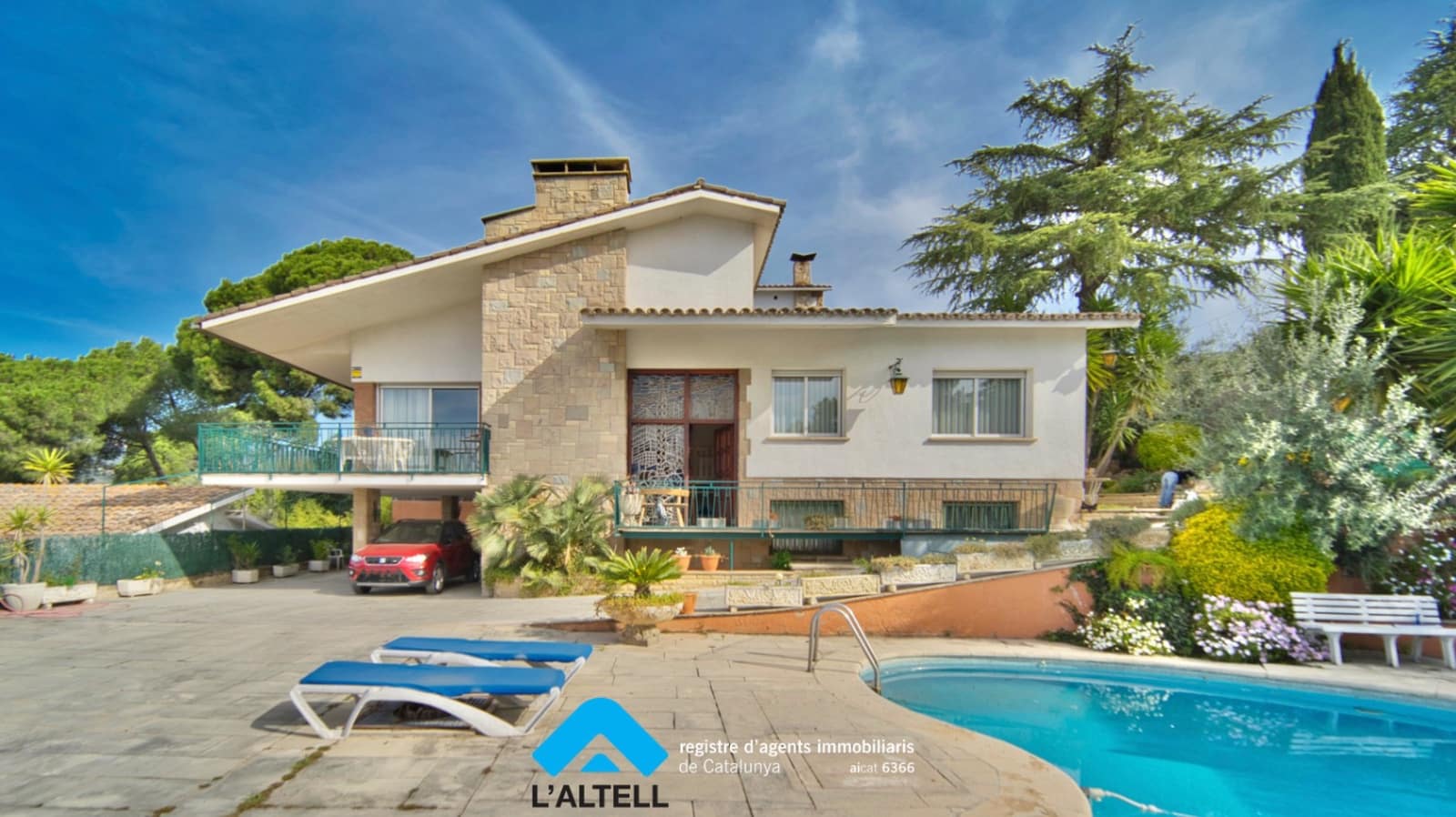 4 bedroom Villa for sale in La Garriga with pool garage - € 750,000 (Ref: 9858275)