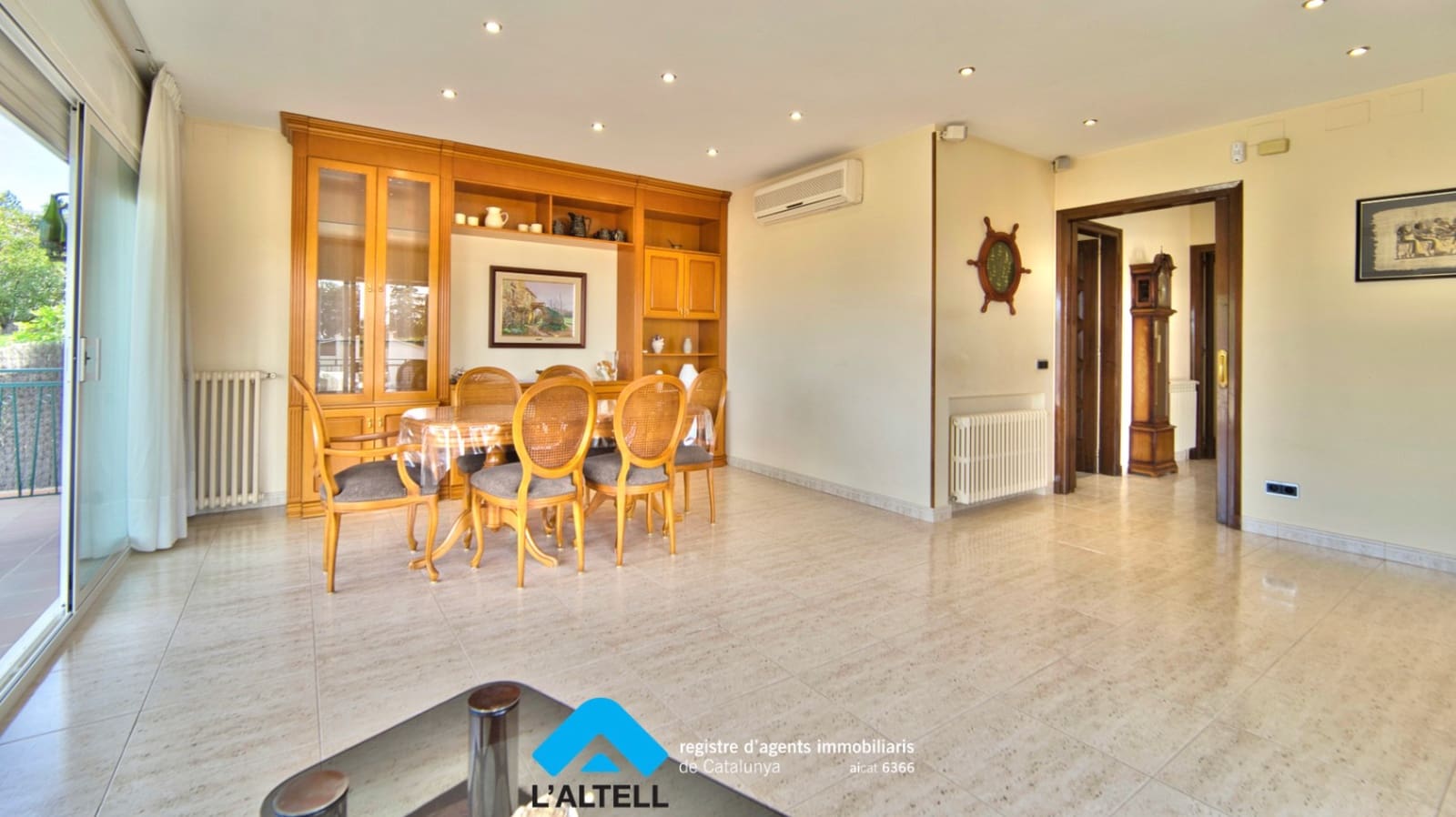 4 bedroom Villa for sale in La Garriga with pool garage - € 750,000 (Ref: 9858275)