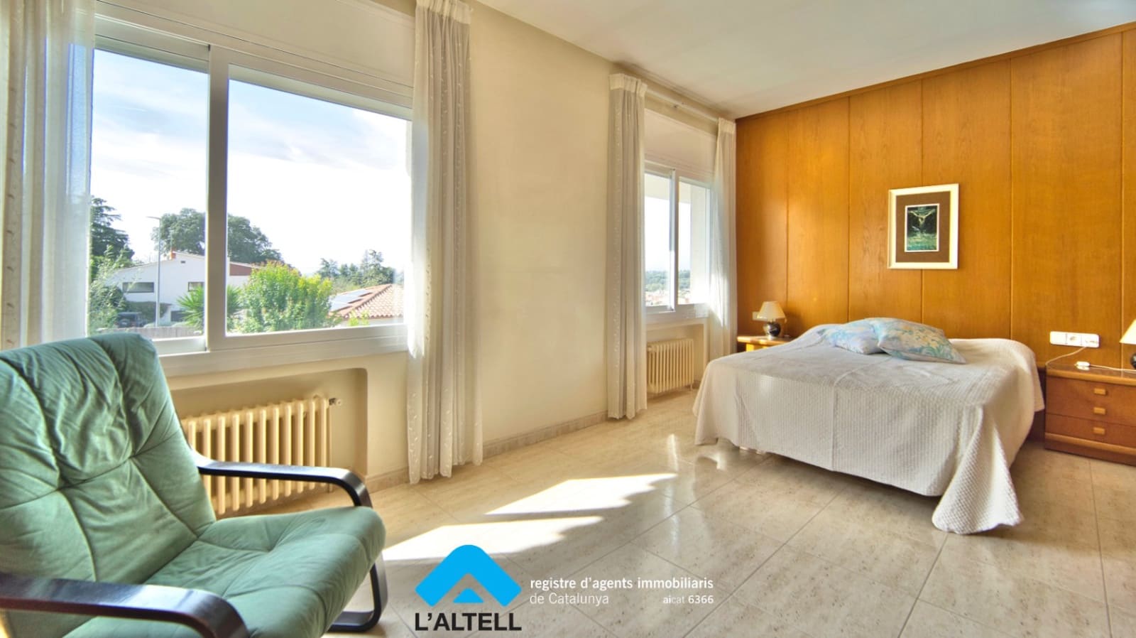 4 bedroom Villa for sale in La Garriga with pool garage - € 750,000 (Ref: 9858275)