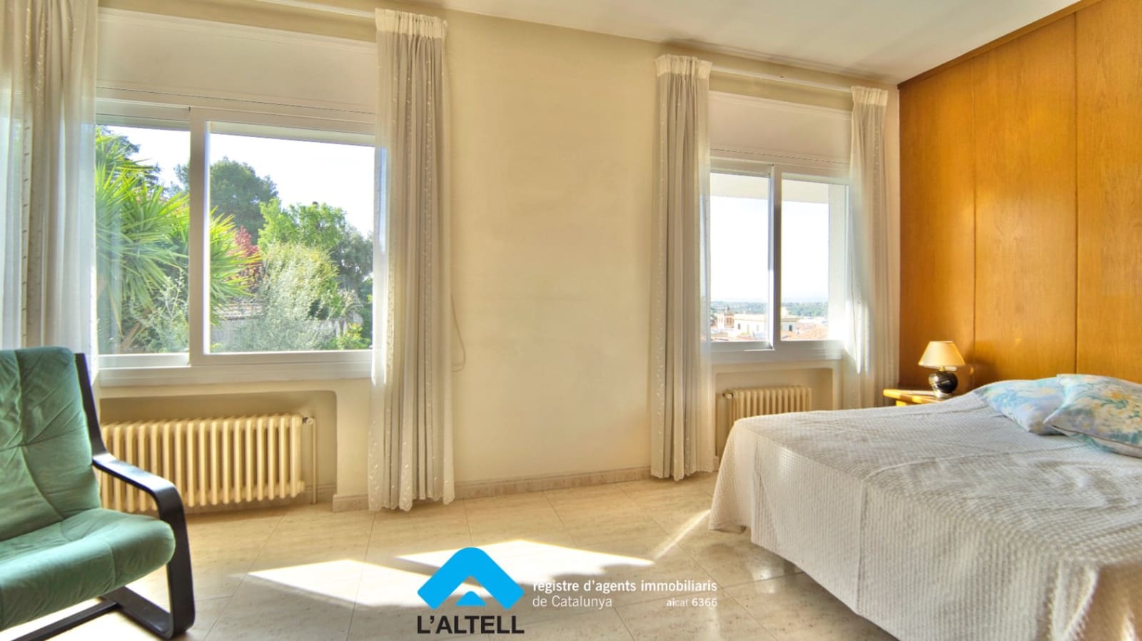 4 bedroom Villa for sale in La Garriga with pool garage - € 750,000 (Ref: 9858275)