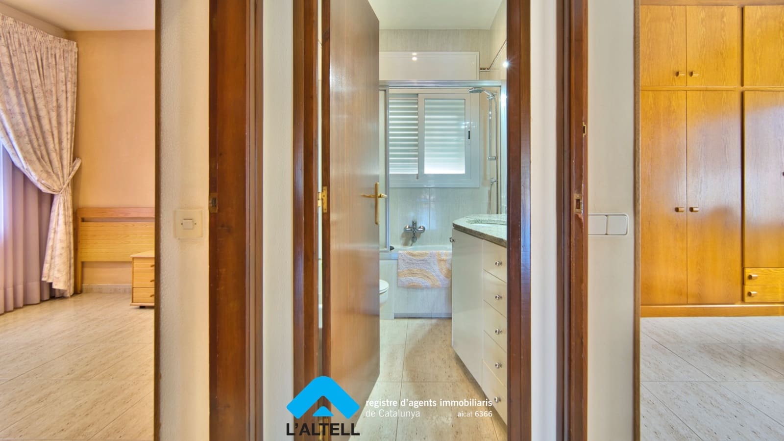 4 bedroom Villa for sale in La Garriga with pool garage - € 750,000 (Ref: 9858275)