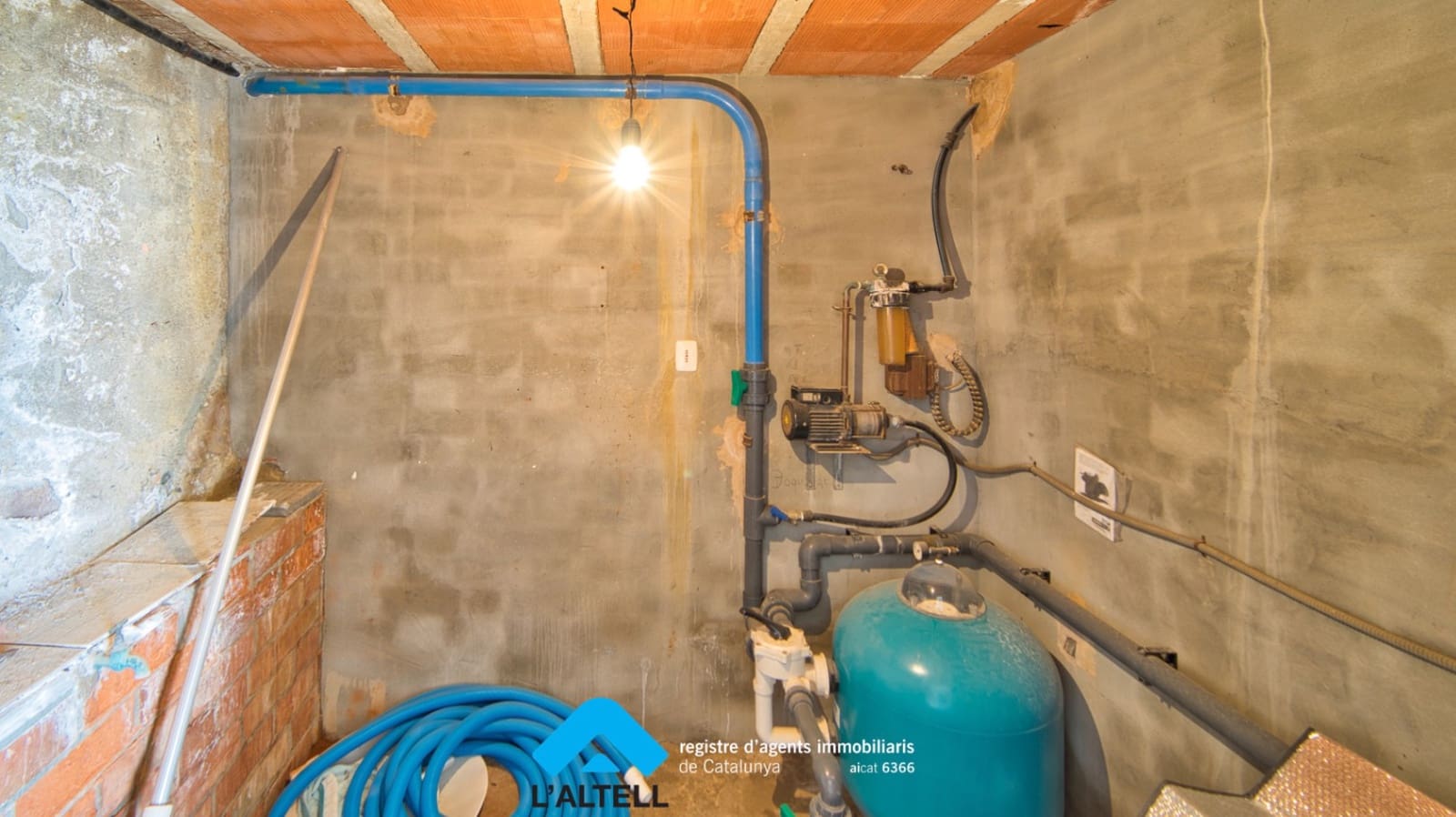 4 bedroom Villa for sale in La Garriga with pool garage - € 750,000 (Ref: 9858275)