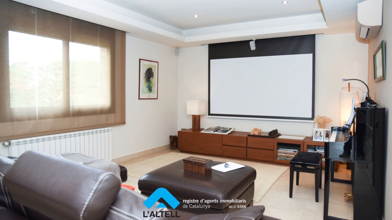 4 bedroom Villa for sale in La Garriga with pool garage - € 1,495,000 (Ref: 9892698)
