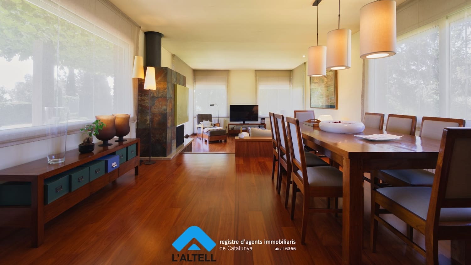 6 bedroom Villa for sale in Canovelles with pool garage - € 980,000 (Ref: 9892699)