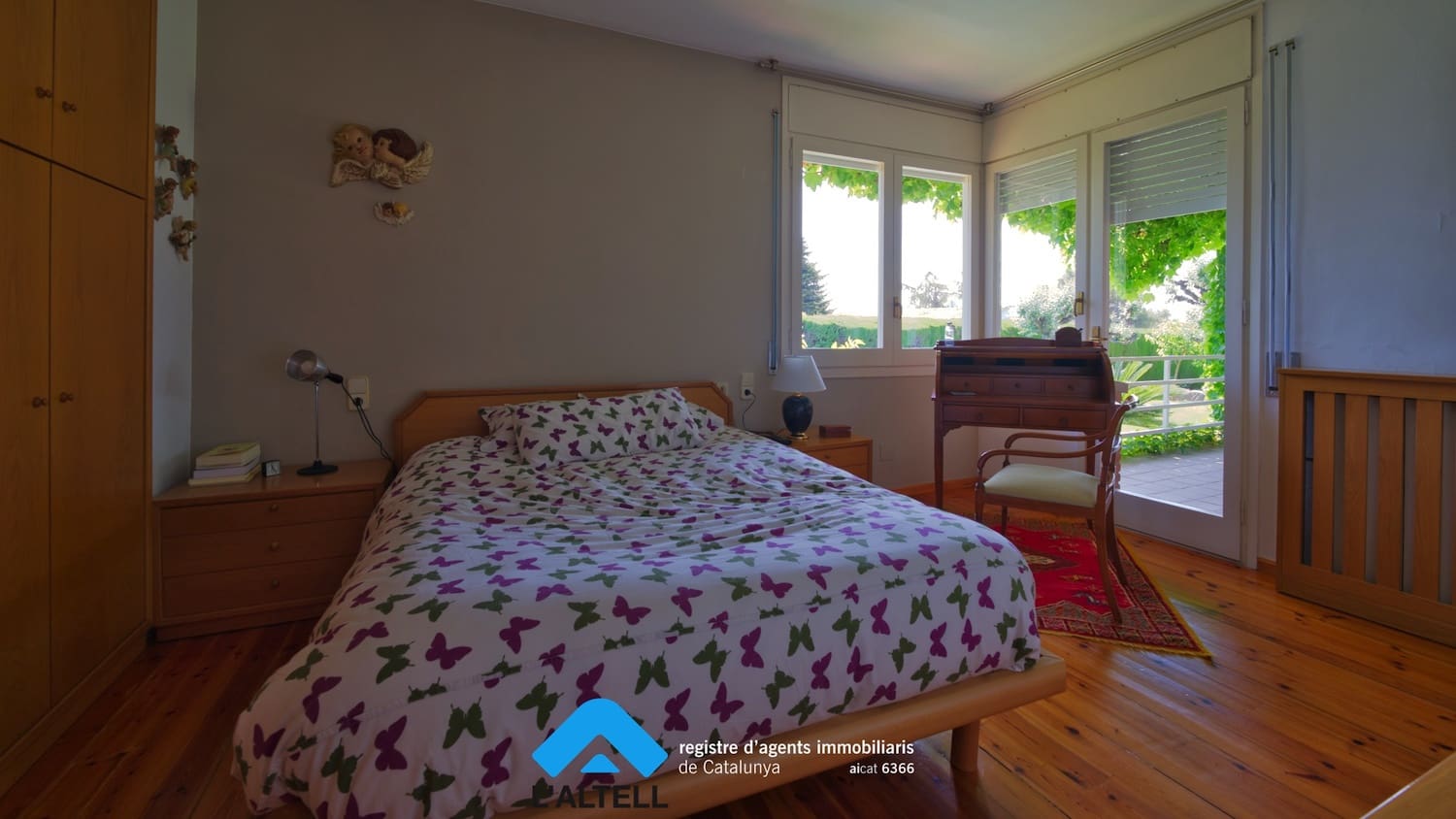 6 bedroom Villa for sale in Canovelles with pool garage - € 980,000 (Ref: 9892699)