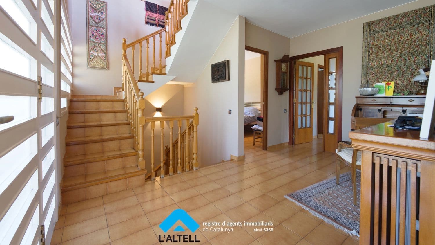 6 bedroom Villa for sale in Canovelles with pool garage - € 980,000 (Ref: 9892699)