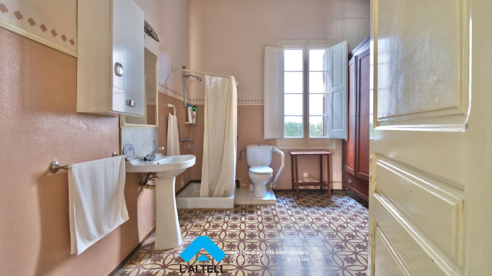 3 bedroom Townhouse for sale in L'Ametlla del Valles - € 498,000 (Ref: 9921092)