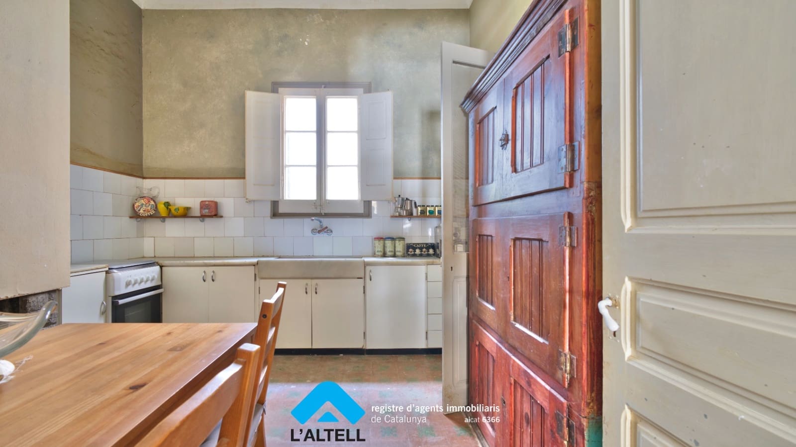 3 bedroom Townhouse for sale in L'Ametlla del Valles - € 498,000 (Ref: 9921092)