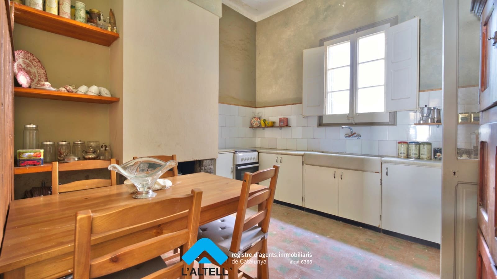 3 bedroom Townhouse for sale in L'Ametlla del Valles - € 498,000 (Ref: 9921092)