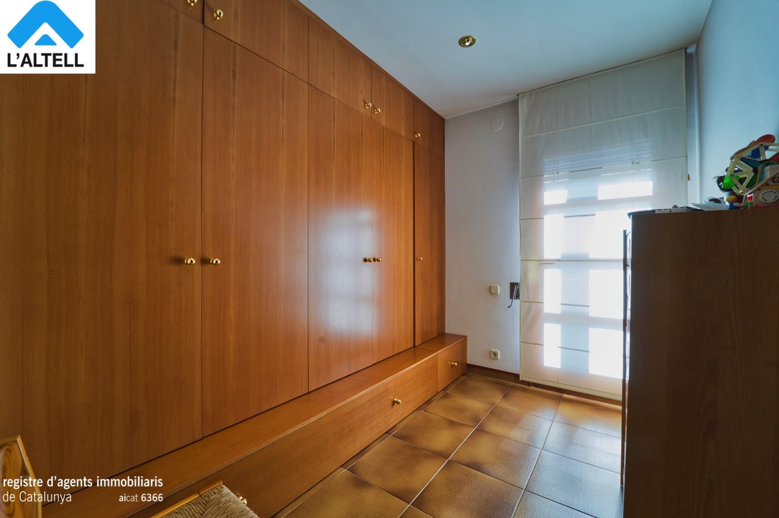 4 slaapkamer Villa te koop in L'Ametlla del Valles met zwembad garage - € 1.047.000 (Ref: 9964522)