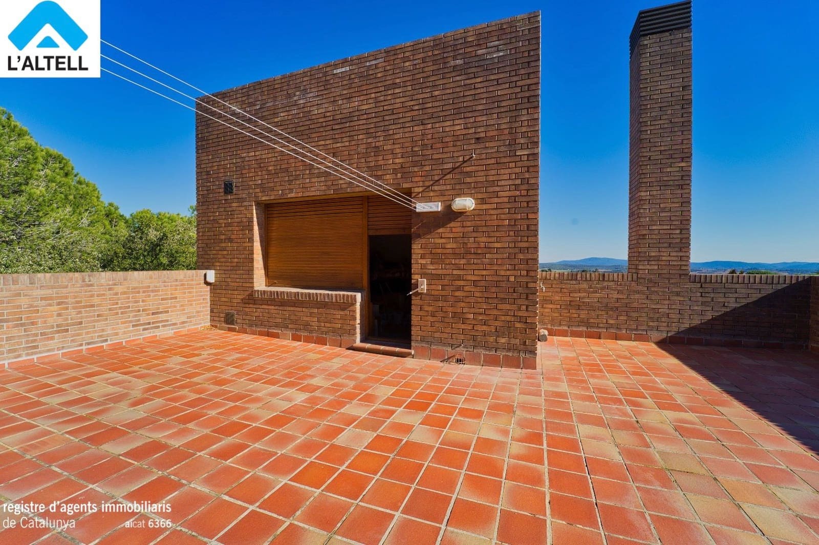 4 slaapkamer Villa te koop in L'Ametlla del Valles met zwembad garage - € 1.047.000 (Ref: 9964522)